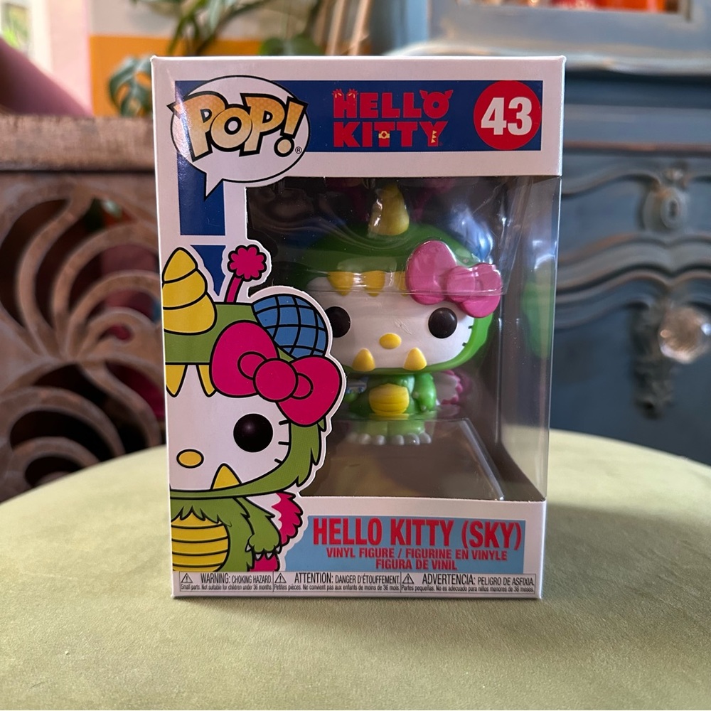 FUNKO Hello Kitty Kaiju Sky #43 Never Opened